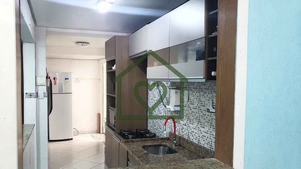 Imagem Apartamento no bairro São Sebastião, amplo, iluminado e muito bem localizado. Situado no térreo, ...
