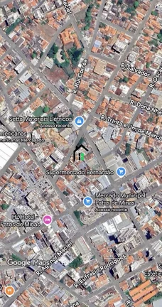 Terreno 1.492m² na região central de Patos de Minas