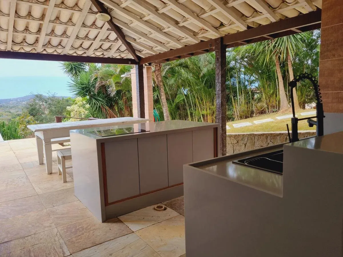 Imagem Casa para Venda em Armação dos Búzios / RJ no bairro Ferradura