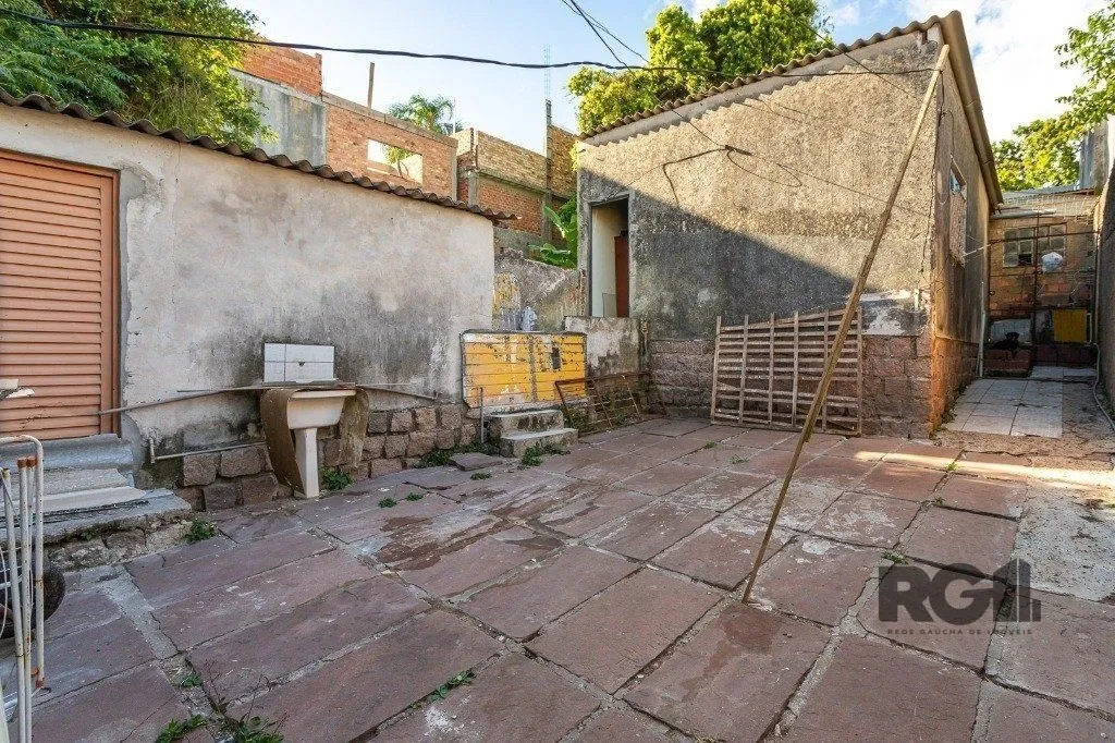 Imagem terreno no bairro Medianeira com 435m²