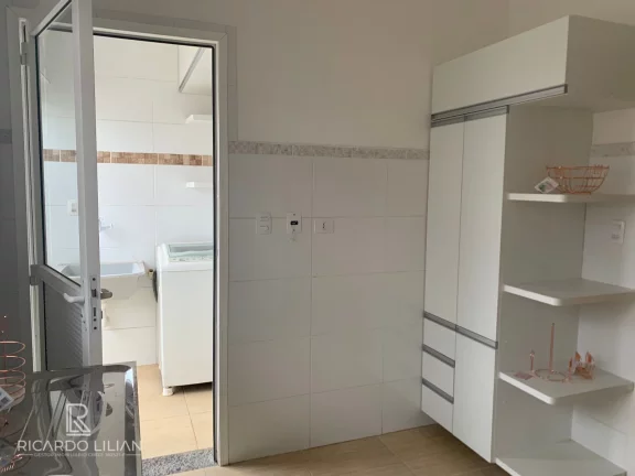 Imagem "Seu Novo Lar em Bom Jesus dos Perdões: Casa de condominio com 3 Quartos e Jardim de Inverno!"