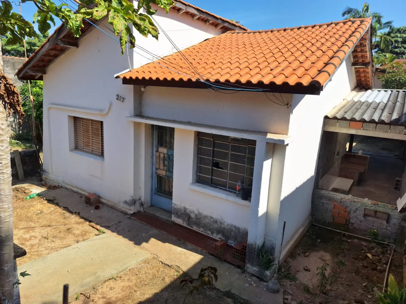 Imagem Casa à Venda no Jardim Novo Eldorado | 300 m² de Terreno | 2 Quartos e Galpão