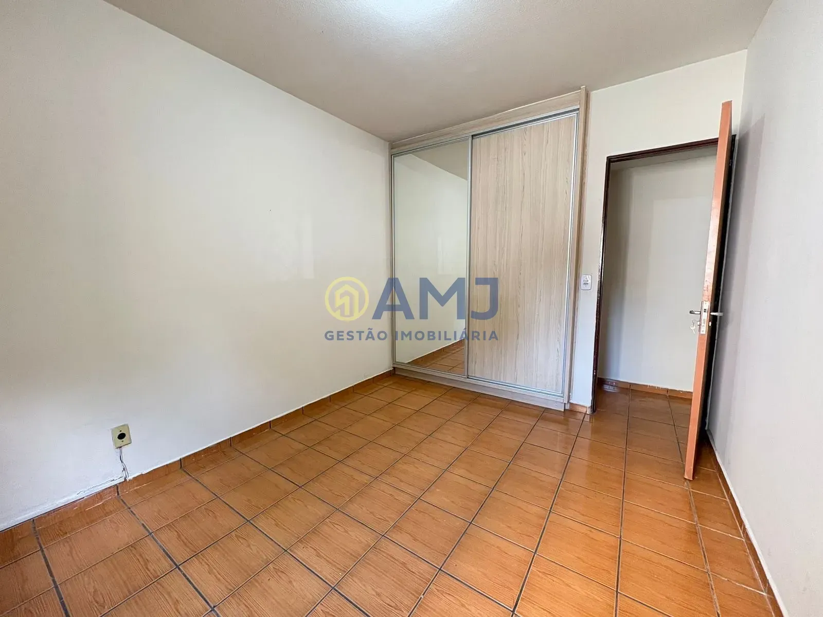 Imagem Apartamento à Venda no Res. Águas Claras - Av. Consolação