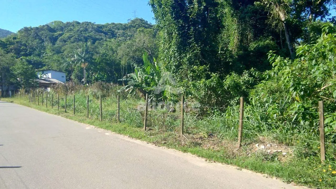 Imagem POUCOS METROS DO RODOANEL - Terreno à venda com , 1.800m² em Área Rural de São José São José
