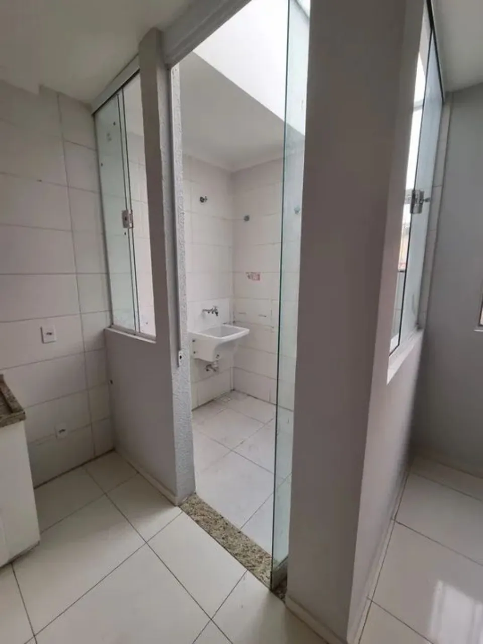 Imagem Salão Comercial para Locação em Sorocaba-SP, Bairro Parque São Bento: 1 Sala, 1 Banheiro, 125m² de Área. Venha Conferir!