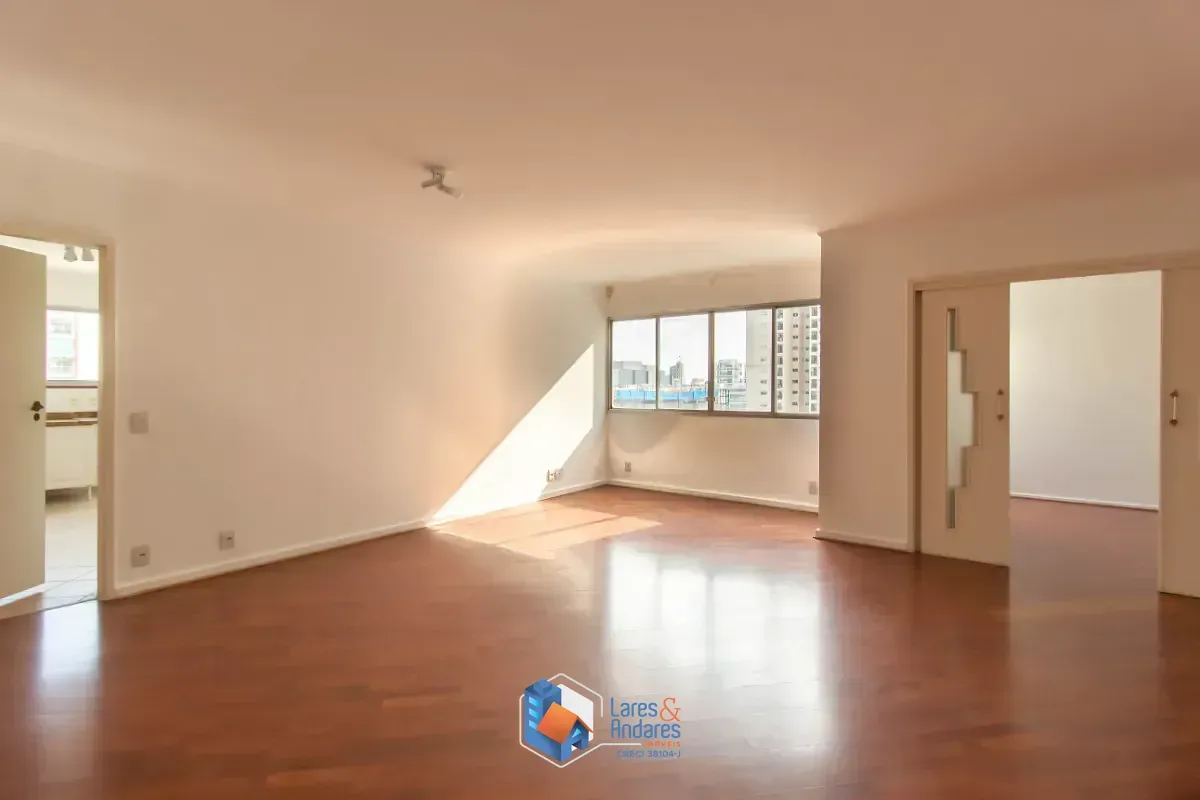 Imagem Cobertura para venda em Campo Belo com 4 quartos, sendo 2 suítes, 195m²