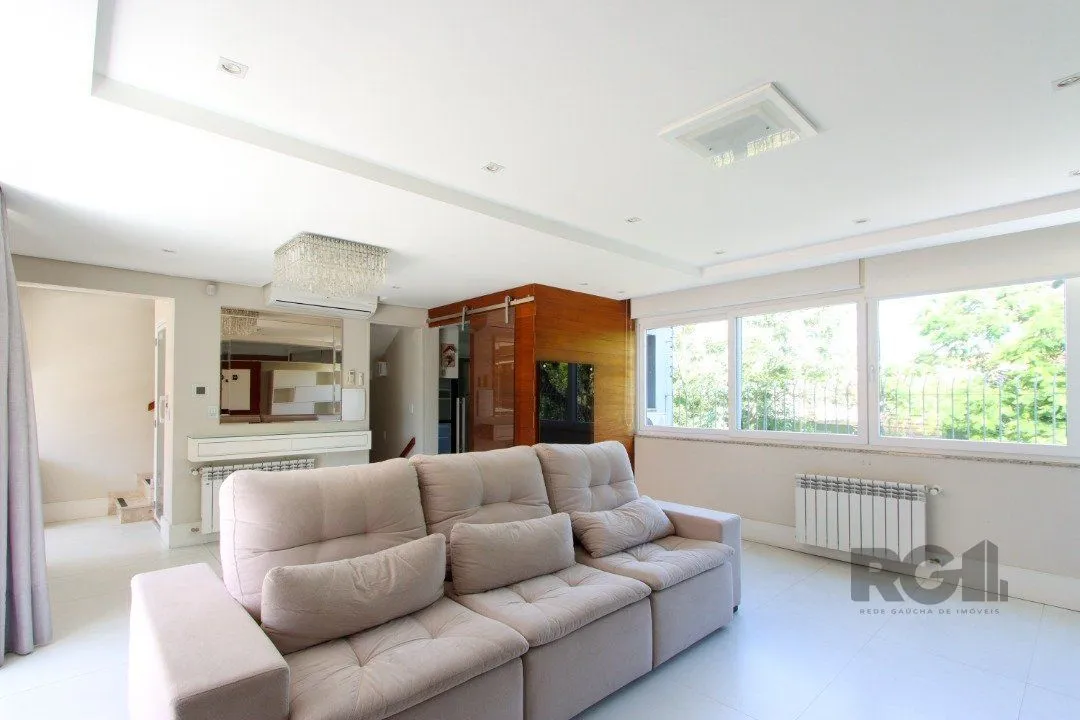 Imagem Casa Condominio para Venda - 233m², 3 dormitórios, sendo 1 suites, 2 vagas - Vila Assunção