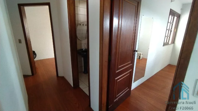 Imagem Casa a venda, 03 quartos c/suíte espaço nos fundos, área de lazer no Barreirinha/Abranches em Curitiba PR
