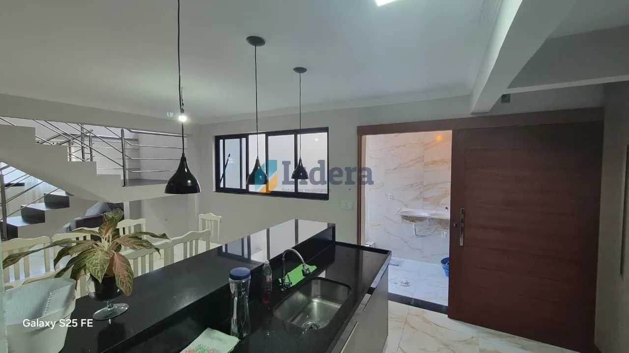 Imagem Casa Alto Padrão próximo a praia - 5 quartos + DCE - Suite com varanda - em Bessa, João Pessoa/PB