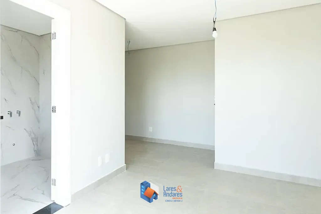 Imagem Casa à venda 3 Quartos 1 Suite 4 Vagas 210M² Vila Albertina São Paulo - SP