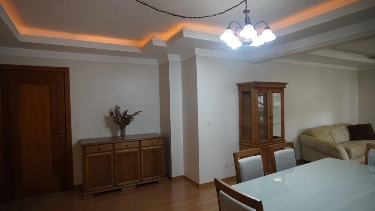 Imagem Apartamento no Centro de Gramado de 2 dormitórios e vaga