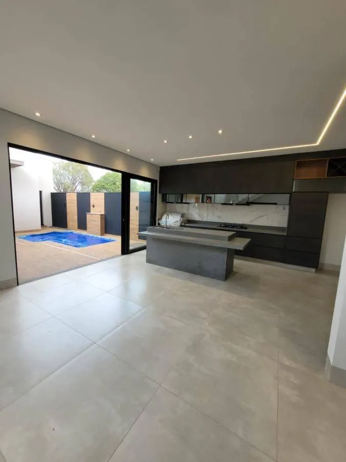 Imagem Casa à venda, Villa Toscana, com 4 quartos, 256m2