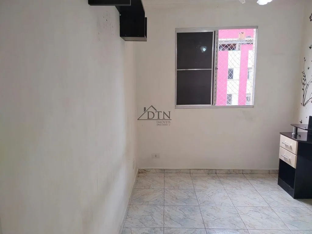 Imagem Apartamento para Venda em São Paulo, Vila Sílvia, 3 dormitórios, 1 banheiro, 1 vaga