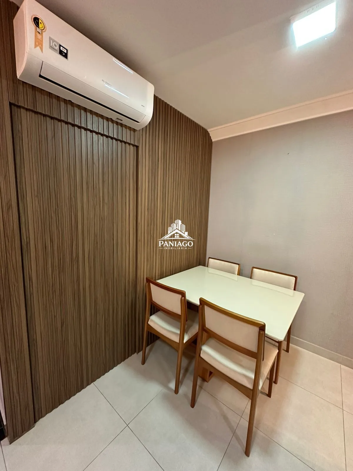 Imagem Apartamento Porteira Fechada com 2 Quartos à Venda no Villagio Calábria | Goiabe