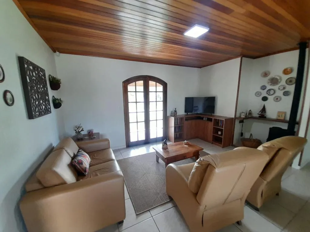 Imagem Casa 3 Dormitórios - Bairro Zona Nova
