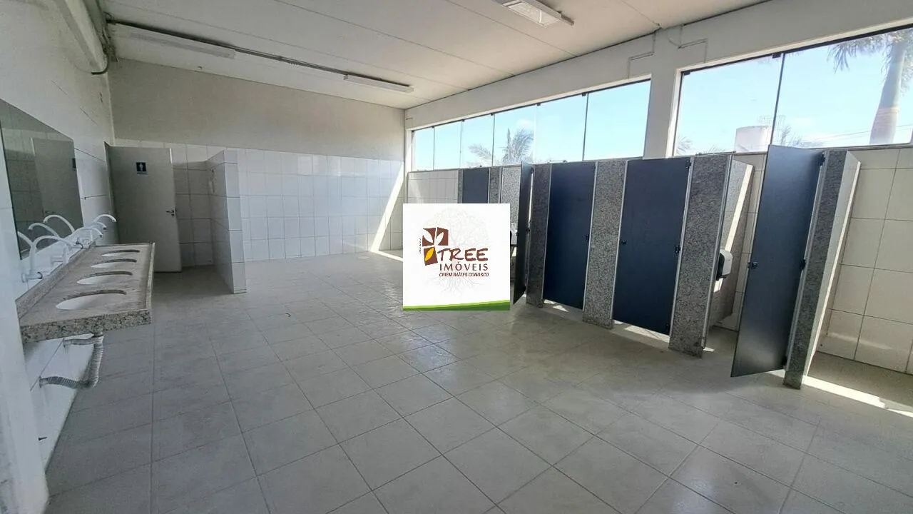 Imagem LOCAÇÃO DE GALPÃO COMERCIAL NO TABOÃO, EM MOGI DAS CRUZES/SP, 7.530m² com pateo de 2.000m², área fabril de 4.500m², 03 docas e ZUP 1. CONSULTE-NOS.