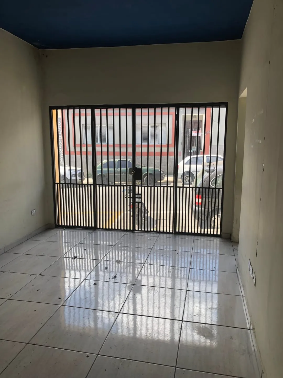 Imagem Comercial à venda e locação 300M², Centro, Pindamonhangaba - SP