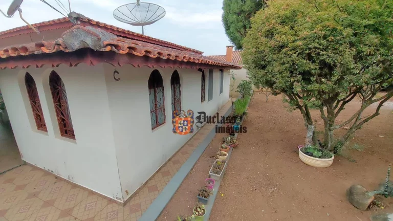Imagem Chácara com 4 dormitórios à venda, 1020 m² por R$ 859.900,00 - Jardim Centenário - Atibaia/SP