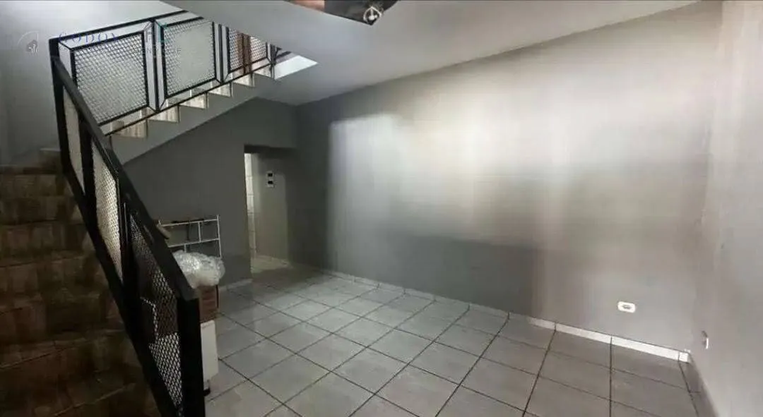 Imagem Sobrado à venda em Pindamonhangaba, Vitória Vale II, com 2 quartos, 130m²