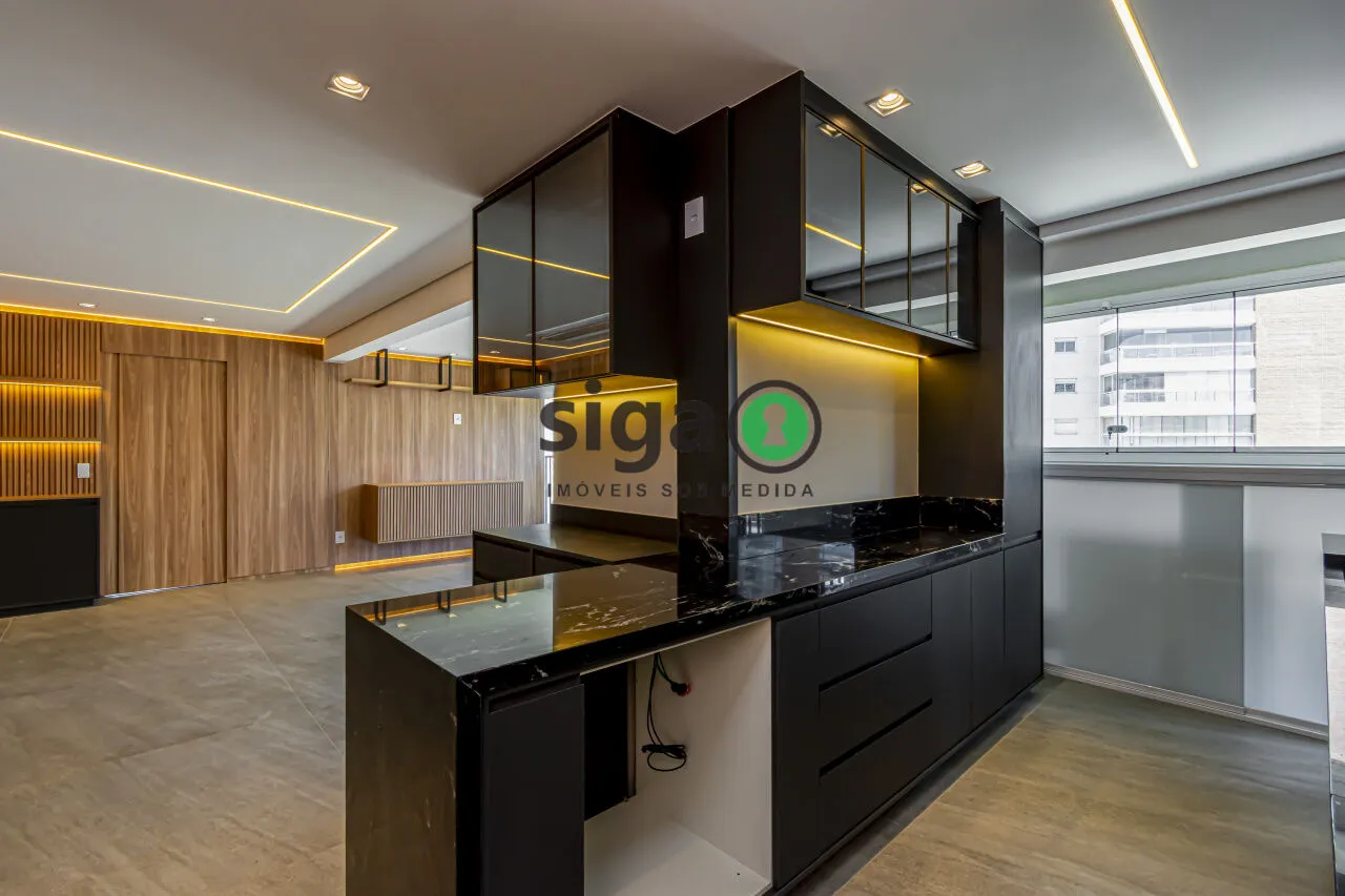 Imagem APARTAMENTO Á VENDA NO PANAMBY COM 3 QUARTOS E 2 VAGAS, REFORMADO!
