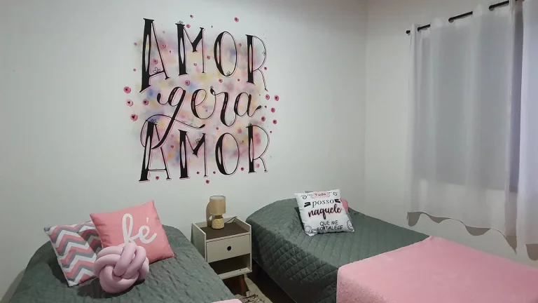 Imagem Excelente Casa em condomínio Fechado - Bairro Horto