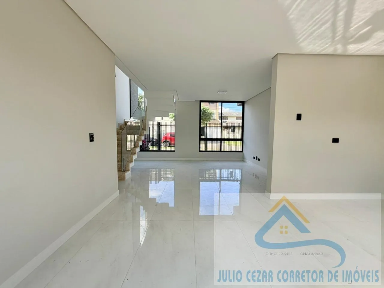 Imagem Sobrado para Venda em São José dos Pinhais, Cidade jardim, 3 dormitórios, 1 suíte, 2 banheiros, 2 vagas