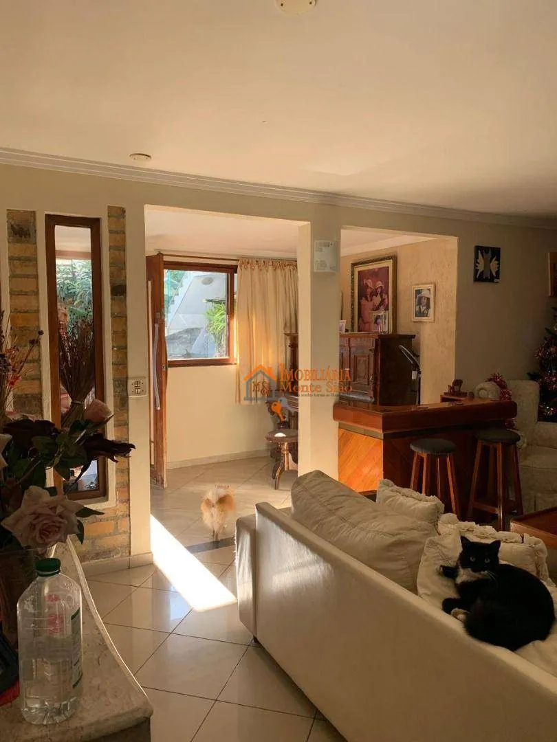 Imagem Casa com 4 dormitórios à venda, 216 m² por R$ 2.500.000,00 - Vila Rosália - Guarulhos/SP
