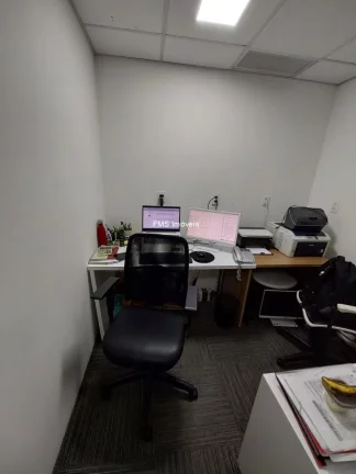 Imagem Sala comercial com 81m² na Avenida das Nações Unidas