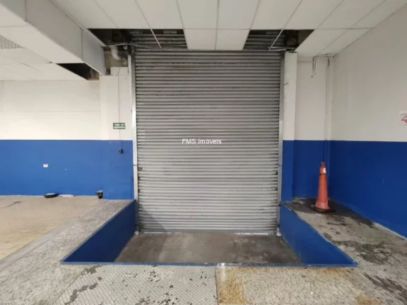 Imagem Salão comercial com 712m2 de área total em São Bernardo do Campo.