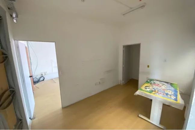 Imagem Oportunidade Única: Andar Comercial em Bonsucesso