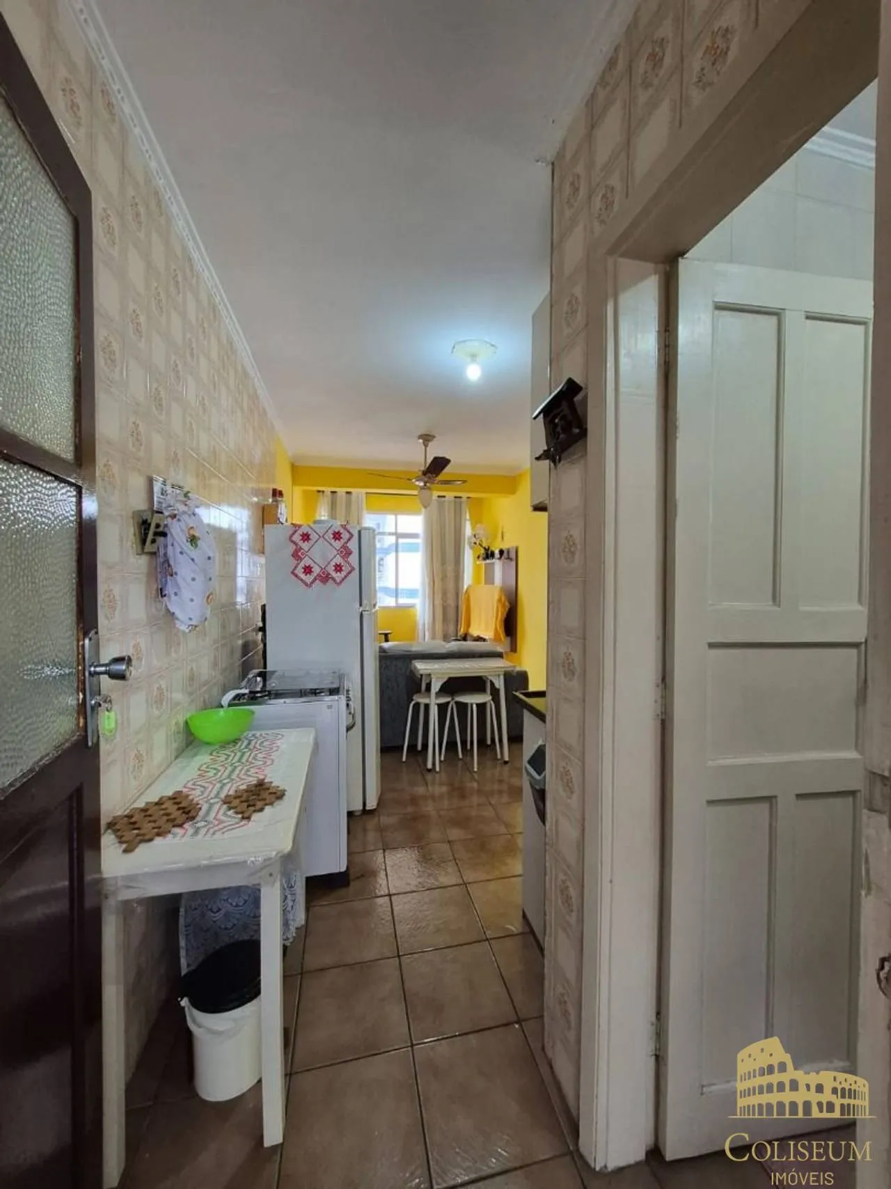 Imagem Apartamento com 2 dormitórios à venda, 50 m² por R$ 300.000,00 - Canto do Forte - Praia Grande/SP