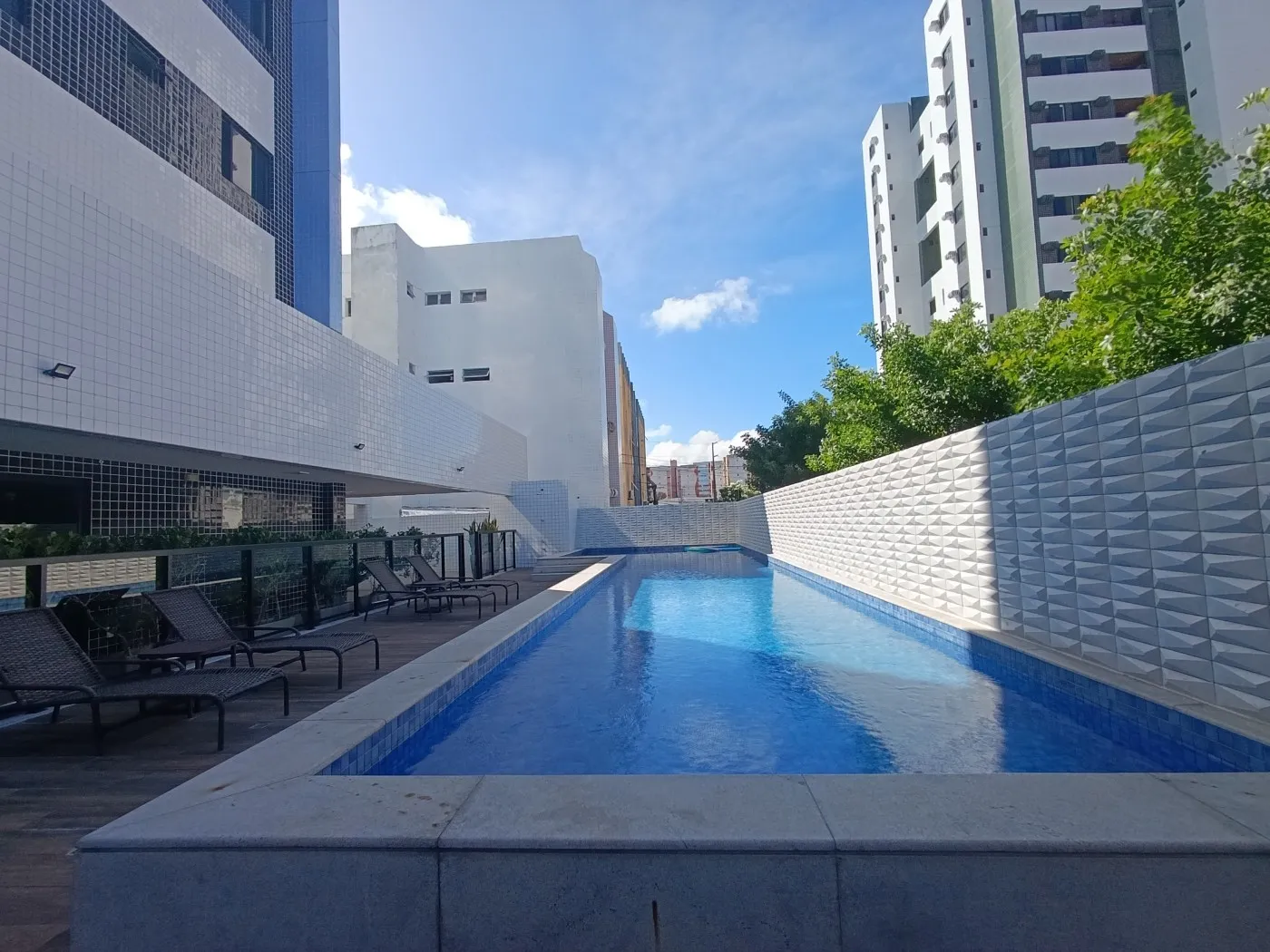 Imagem Apartamento para Venda em Maceió, Jatiúca, 2 dormitórios, 1 suíte, 2 banheiros, 1 vaga