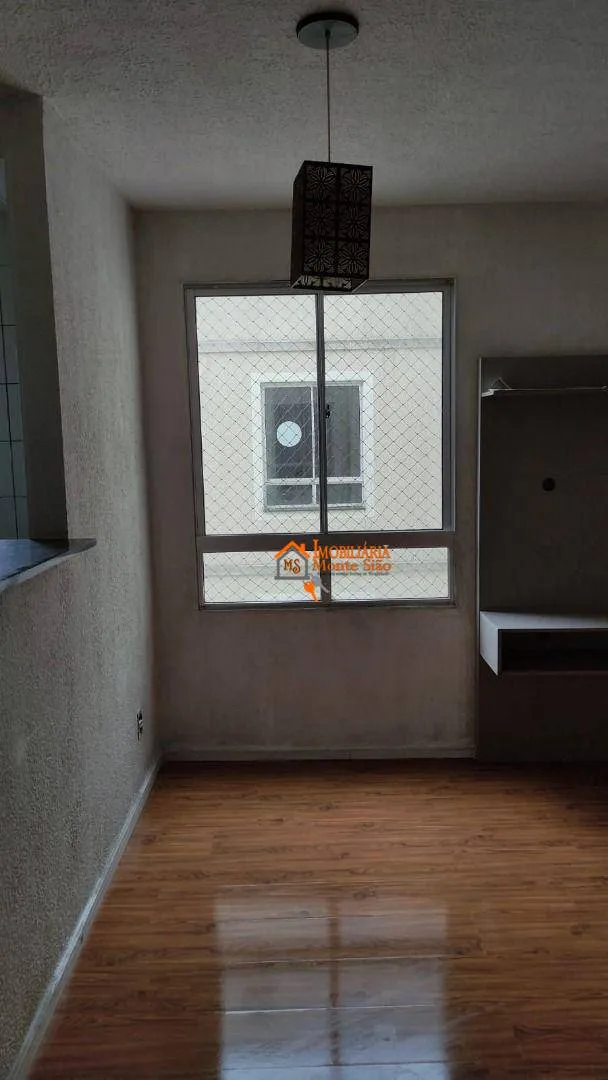 Imagem Apartamento com 2 dormitórios à venda, 46 m² por R$ 250.000,00 - Água Chata - Guarulhos/SP