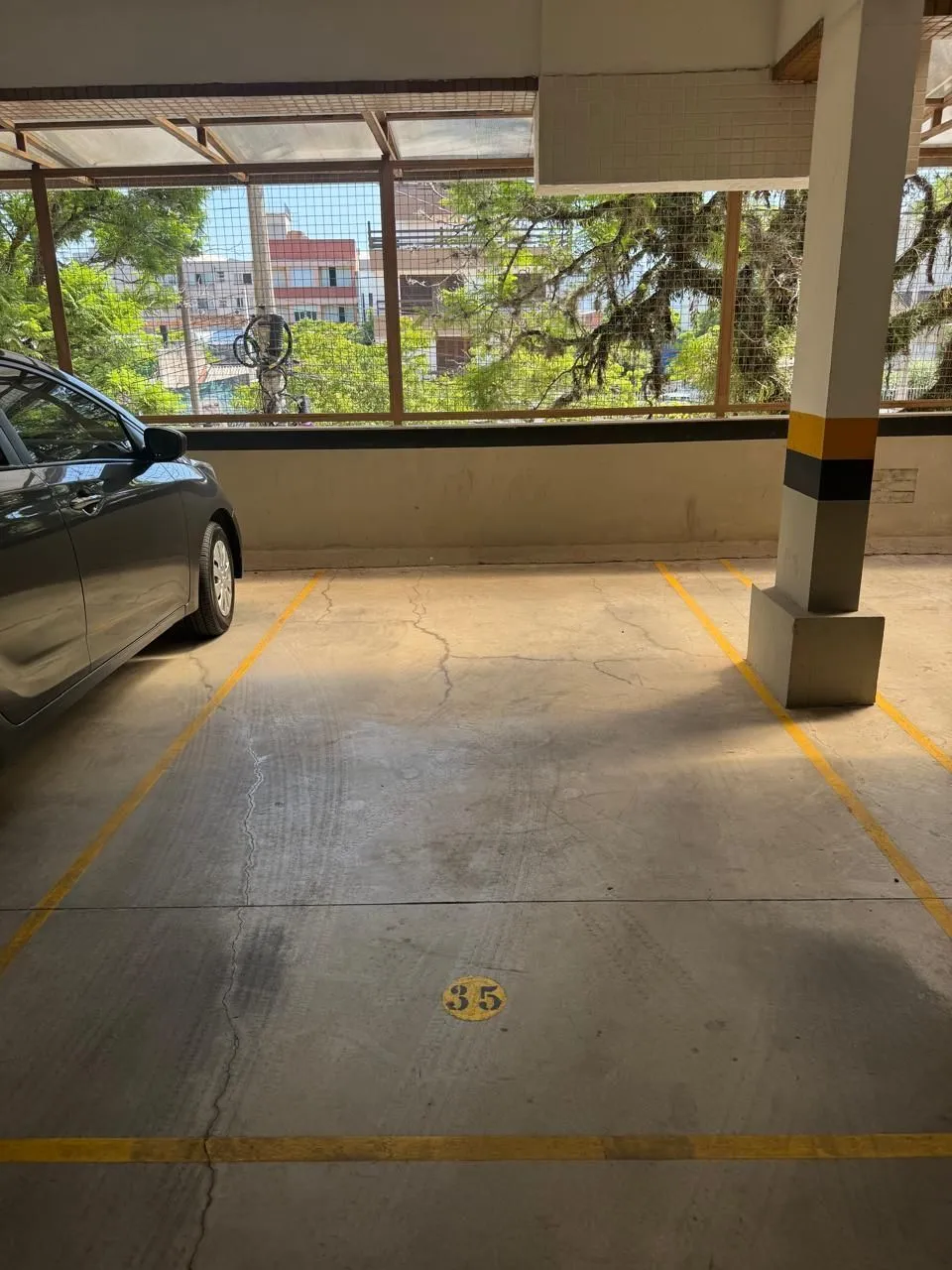 Imagem Sala comercial mobiliada com 42m² no bairro Praia de Belas DESOCUPADA