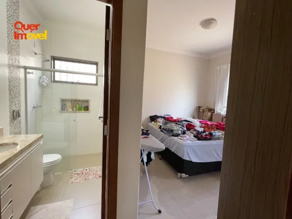 Imagem Casa Moderna e Completa à Venda ? Móveis Planejados, Escritório, Jardim e Segurança