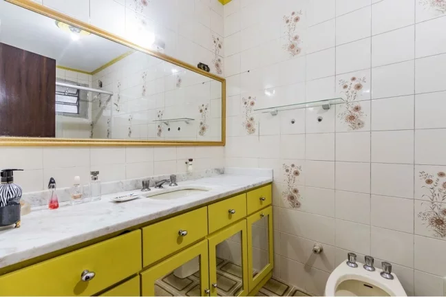 Imagem Casa para venda no bairro Vila Ipiranga em Porto Alegre