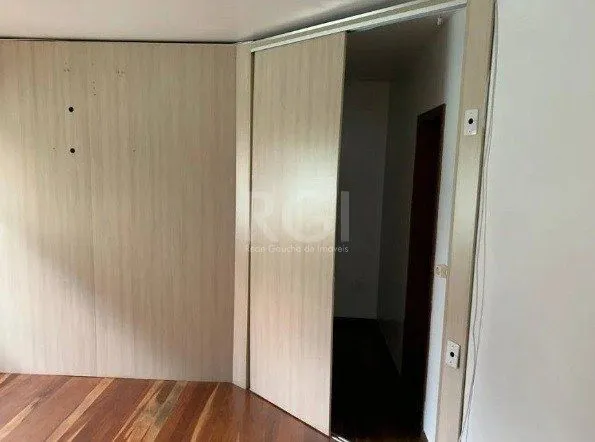 Imagem Casa no bairro Jardim Botânico de 3 dormitórios