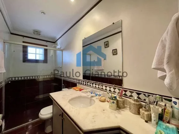 Imagem Duas casas no mesmo terreno à venda na Granja Viana