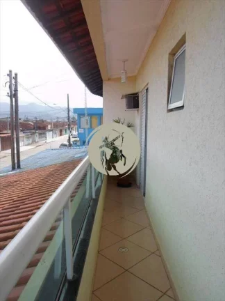 Imagem OPORTUNIDADE!!!! SOBRADO BEM LOCALIZADO, A 400 METROS DA PRAIA EXCELENTE INVESTIMENTO, ACEITA APARTA...