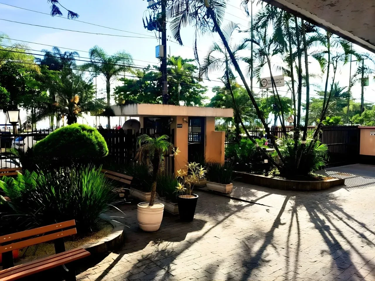 Imagem Apartamento com 1 Quarto à Venda ou Locação, 70 m² em Boqueirão - Santos