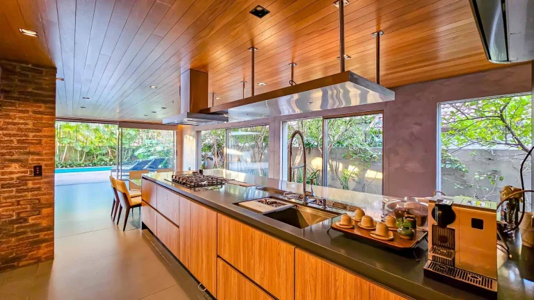 Imagem Casa com 4 quartos à venda, 582 m² por R$ 11.000.000 - Barueri/SP