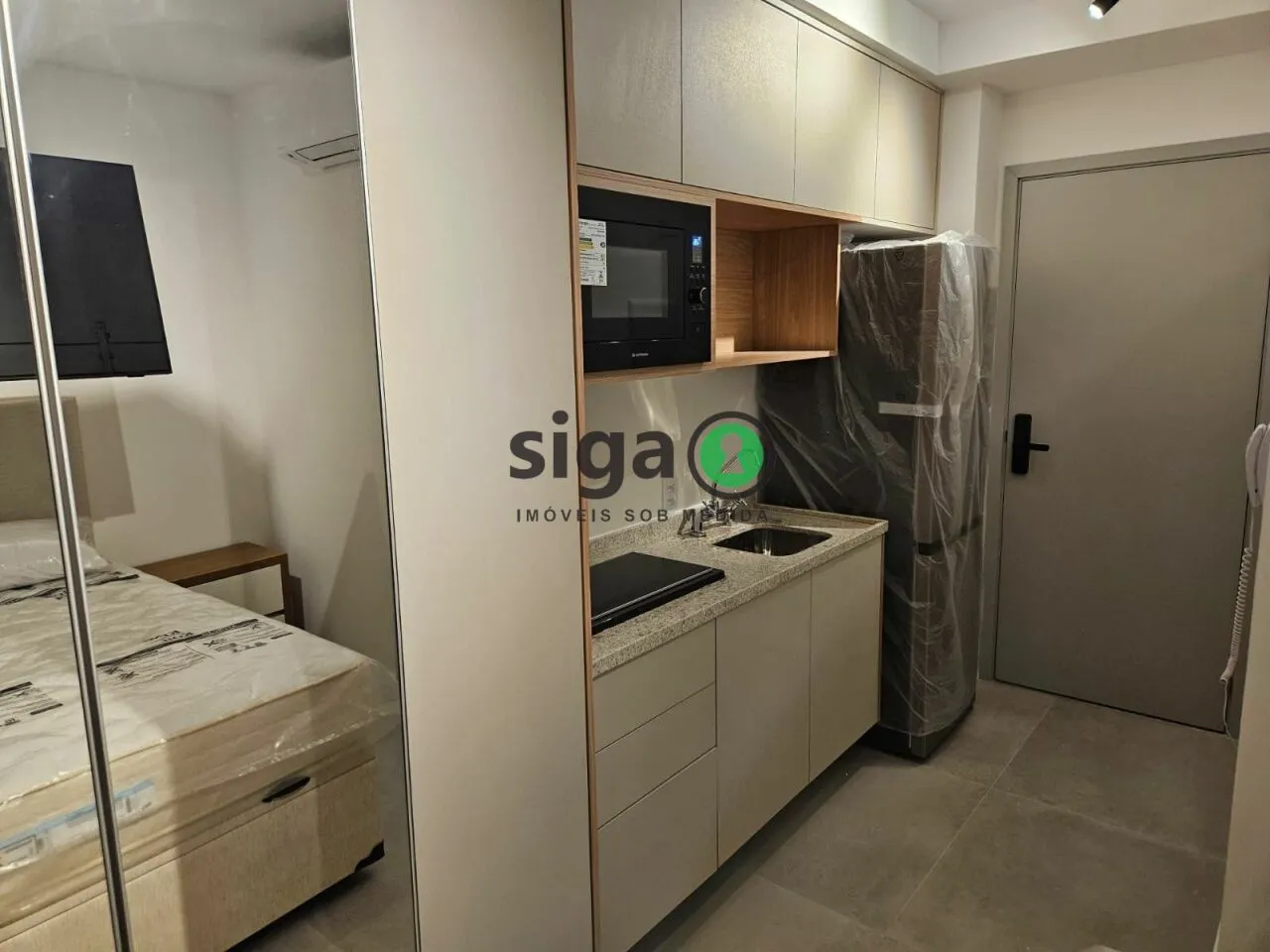 Imagem Apartamento Studio para locação mobiliado em Pinheiros, São Paulo - SP