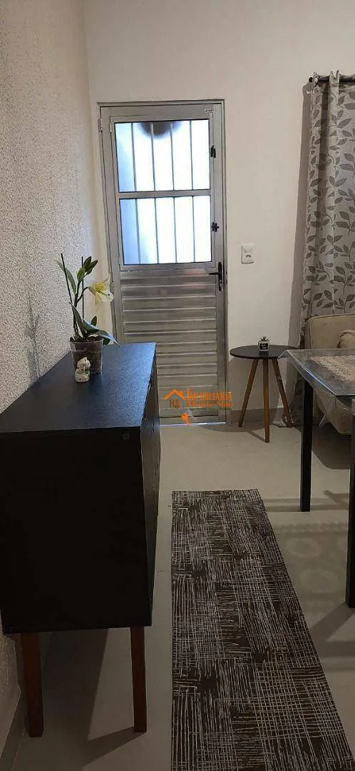 Imagem Casa com 1 dormitório para alugar, 50 m² por R$ 2.000,00/mês - Jardim Santa Mena - Guarulhos/SP