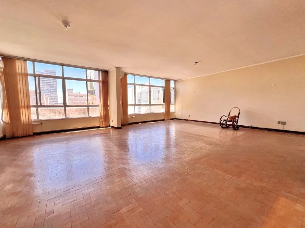 Imagem Apartamento 3 dormitórios com vaga em frente a Santa Casa