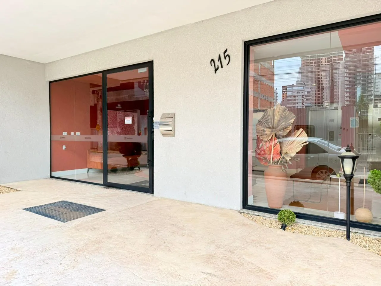 Imagem Apartamento com vista para o mar à venda com 200m2 por R$ 3.800.000,00
