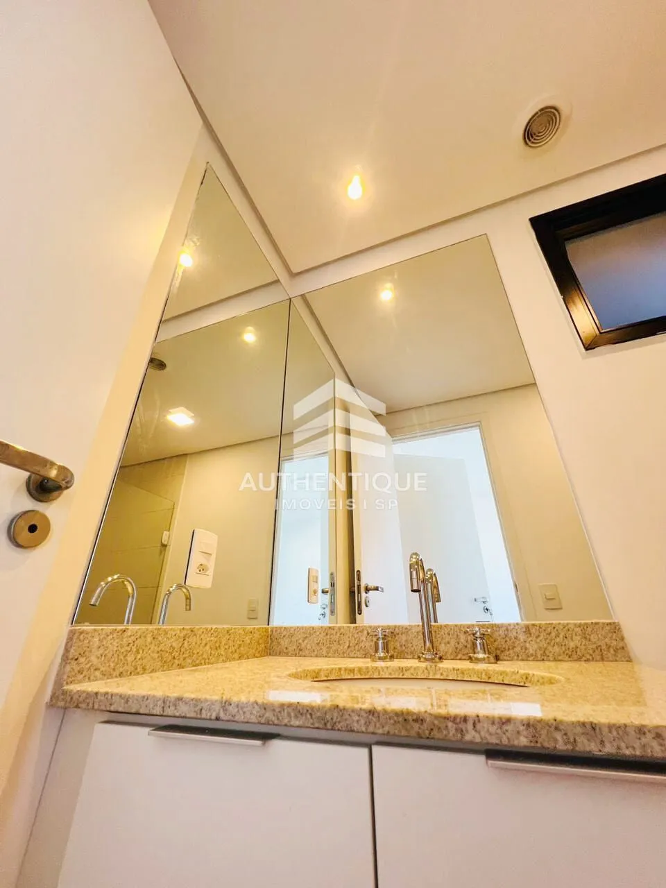 Imagem YOU COLLECTION ALVES GUIMARAES PINHEIROS - Apartamento em Pinheiros, São Paulo/SP