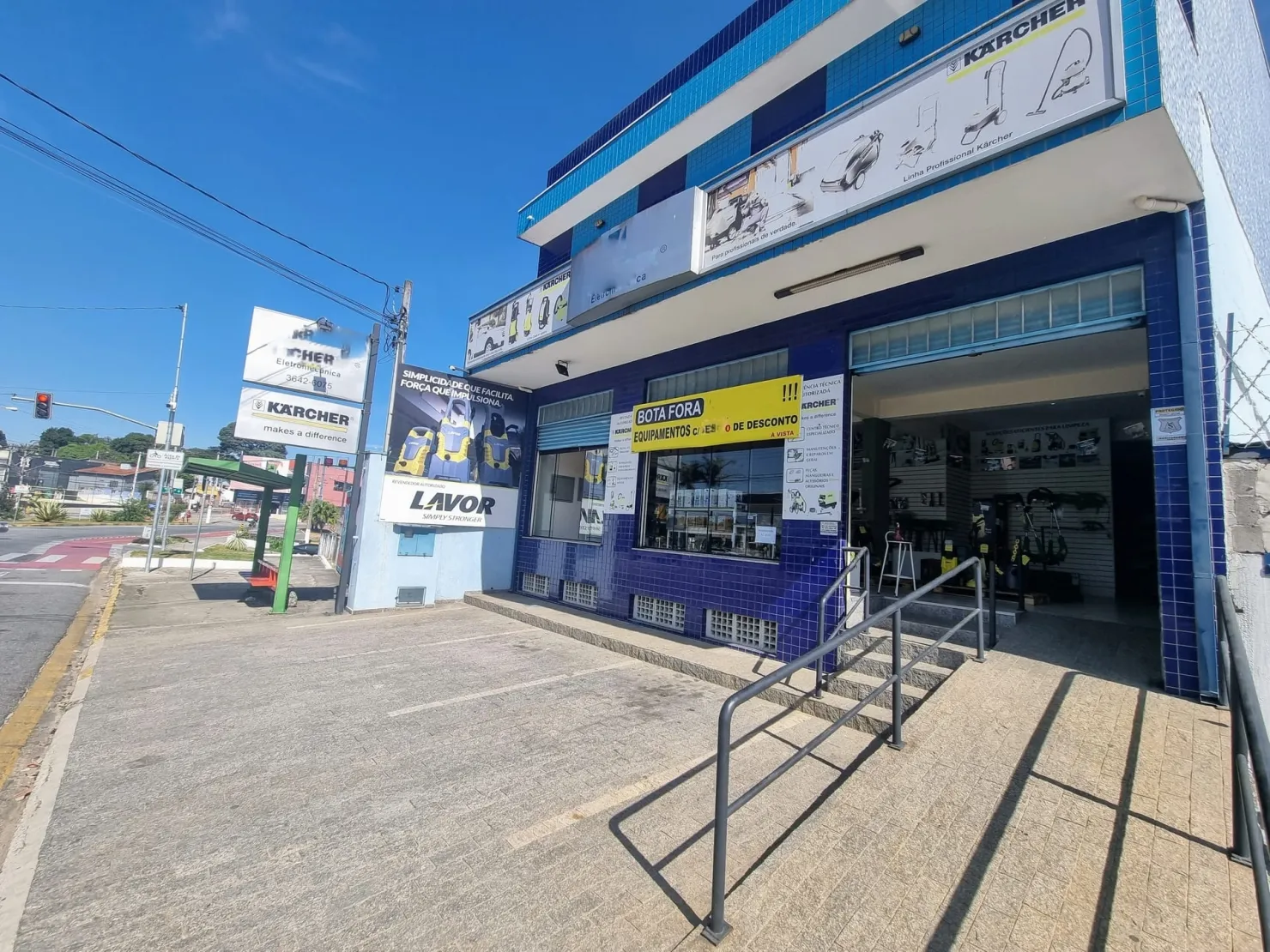 Imagem Prédio Comercial Completo com 3 Pisos, Elevador, Acesso Facilitado e Localização Estratégica para Seu Negócio