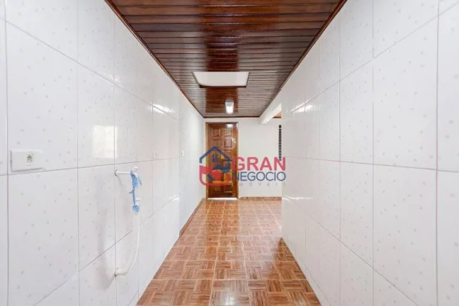 Imagem Alugo em Santa Felicidade - Com 2 quartos