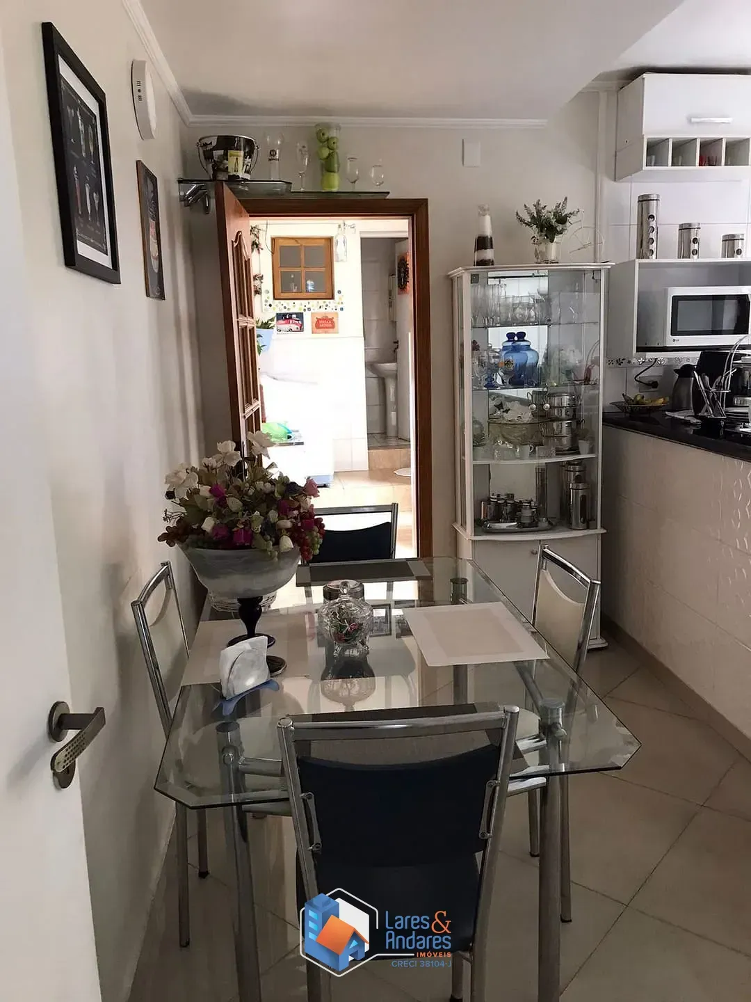 Imagem Sobrado à venda com 4 quartos, sendo 3 suítes, e 5 banheiros com 163m² localizado na Rua Curupaiti (Zona Norte)