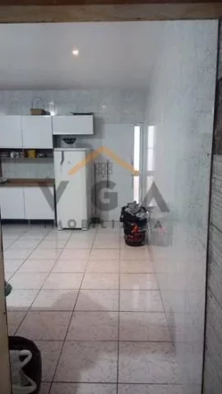 Imagem Sobrado para Venda em São Paulo, Cidade Patriarca, 3 dormitórios, 3 suítes, 4 banheiros, 6 vagas